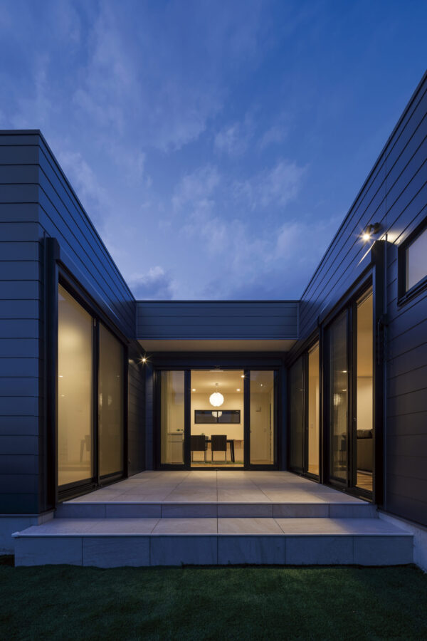 リトリートスタイル Y様邸 タイルデッキ